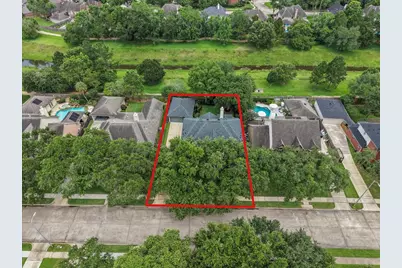 4502 Village Corner Drive, Houston, TX 77059 - Photo 39