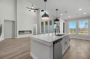 111 Sierra Strm Ct, Conroe, TX 77304 - Photo 7