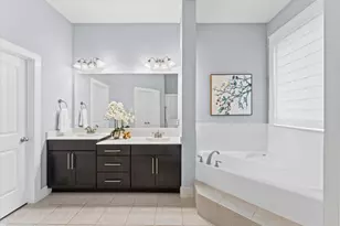 418 Isolde Dr, Houston, TX 77024 - Photo 15