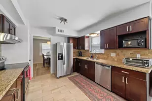 11506 Long Pine Dr, Houston, TX 77077 - Photo 9