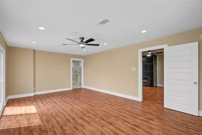 16406 Brook Forest Drive, Houston, TX 77059 - Photo 37