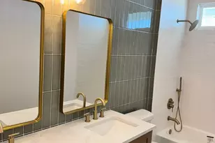 13007 Jolly Roger Dr, Freeport, TX 77541 - Photo 9