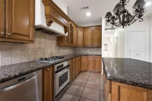 104 Mockingbird Ln, Bridge City, TX 77611 - Photo 15