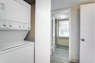 9809 Richmond Avenue #H13, Houston, TX 77042 - Photo 27