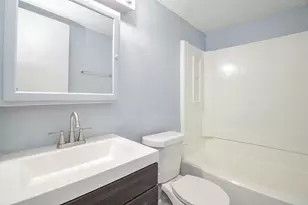 12114 Bob White Dr, Houston, TX 77035 - Photo 7