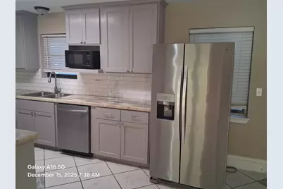 1350 Strawberry Street, League City, TX 77573 - Photo 9