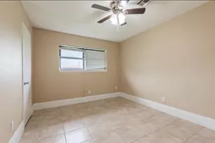 1350 Strawberry St, League City, TX 77573 - Photo 19