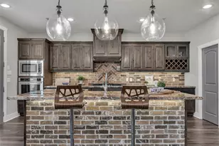 4671 Stonecrest Ct S, Bryan, TX 77808 - Photo 11