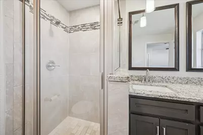 5226 Nina Lee Lane, Houston, TX 77092 - Photo 19