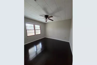 122 S Willow Street, Texas City, TX 77591 - Photo 9