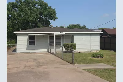 122 S Willow Street, Texas City, TX 77591 - Photo 1
