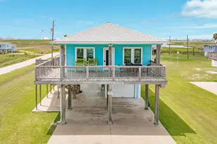 516 Treaty Dr, Surfside Beach, TX 77541 - Photo 1