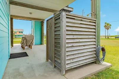 516 Treaty Drive, Surfside Beach, TX 77541 - Photo 33