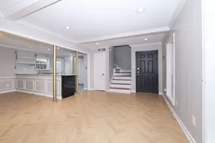 2209 Nantucket Dr, Houston, TX 77057 - Photo 9