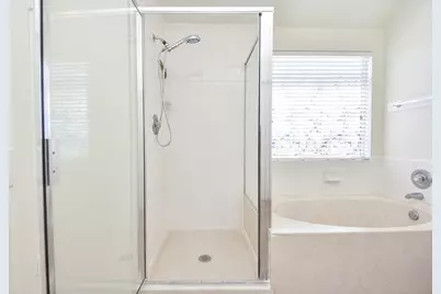 4026 Almond Lake Drive, Houston, TX 77047 - Photo 31