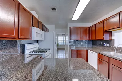 4026 Almond Lake Drive, Houston, TX 77047 - Photo 17