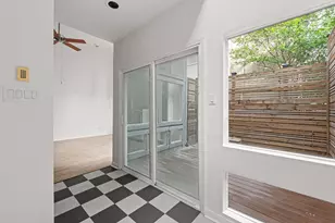 2506 Mandell St, Houston, TX 77006 - Photo 3