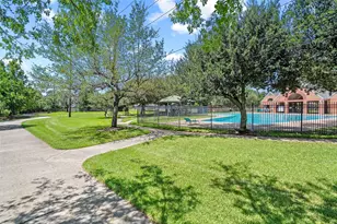 12406 Arrondi Cir, Houston, TX 77065 - Photo 29