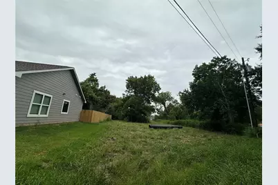 1904 Dalhart Street, Dayton, TX 77535 - Photo 3