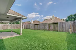 21606 Kings Bend Dr, Kingwood, TX 77339 - Photo 33