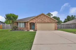 735 Broad Ripple Dr, Houston, TX 77336 - Photo 1