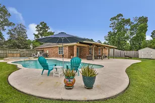735 Broad Ripple Dr, Houston, TX 77336 - Photo 3