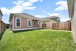 2517 S Houston Ave, Pearland, TX 77581 - Photo 13