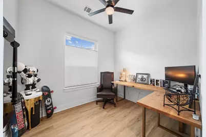 120 Adams Street, Houston, TX 77011 - Photo 17