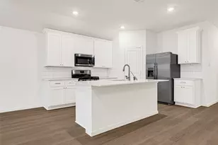 9114 Sunset Marina Wy, Iowa Colony, TX 77583 - Photo 11