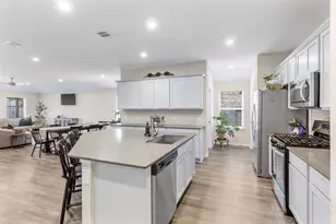 1008 Llano Trl, Dayton, TX 77535 - Photo 11