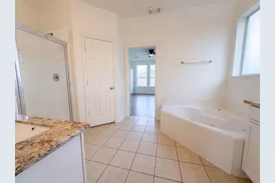 7618 Crescent Lake Court, Rosenberg, TX 77469 - Photo 11