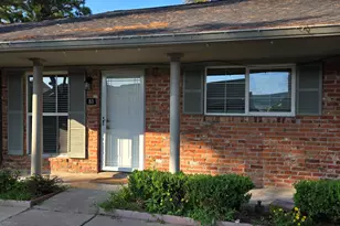 81 Tri Oaks Ln, Houston, TX 77043 - Photo 1