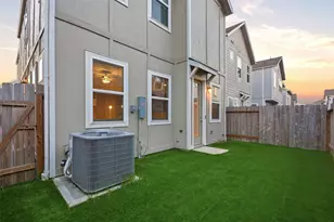 4106 Split Ivy Dr, Houston, TX 77080 - Photo 33