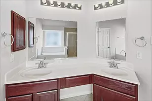 37 San Simeon Dr, Manvel, TX 77578 - Photo 11