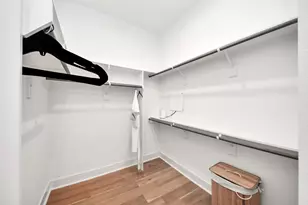 830 E 40th St, Houston, TX 77022 - Photo 37