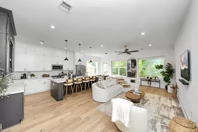 830 E 40th Street, Houston, TX 77022 - Photo 17