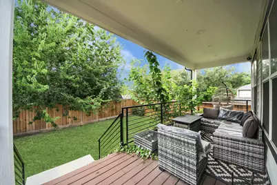 830 E 40th Street, Houston, TX 77022 - Photo 45