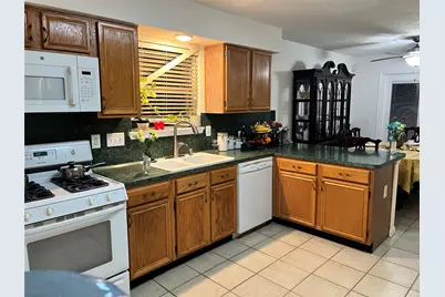 28723 Sedgefield Street, Spring, TX 77386 - Photo 11
