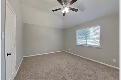 19119 Sprintwood Court, Humble, TX 77346 - Photo 13
