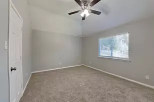 19119 Sprintwood Ct, Humble, TX 77346 - Photo 13