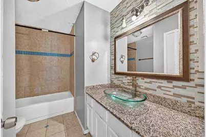15818 Manfield Drive, Houston, TX 77082 - Photo 31