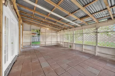 15818 Manfield Drive, Houston, TX 77082 - Photo 37