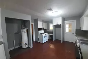 1003 Bob Smith Rd, Baytown, TX 77521 - Photo 5