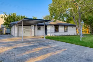 4 Carlota Ct, Houston, TX 77074 - Photo 1