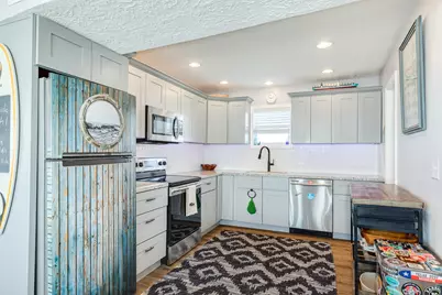 722 Beach Drive, Surfside Beach, TX 77541 - Photo 5