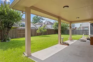 26036 Kings Mill Crest Dr, Kingwood, TX 77339 - Photo 23
