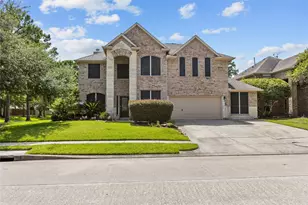 26036 Kings Mill Crest Dr, Kingwood, TX 77339 - Photo 3
