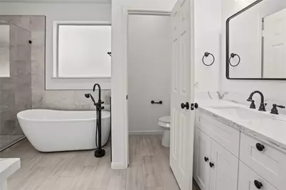 26036 Kings Mill Crest Drive, Kingwood, TX 77339 - Photo 11