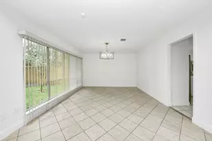 11415 Ella Lee Ln, Houston, TX 77077 - Photo 7