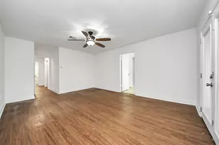 11415 Ella Lee Ln, Houston, TX 77077 - Photo 25